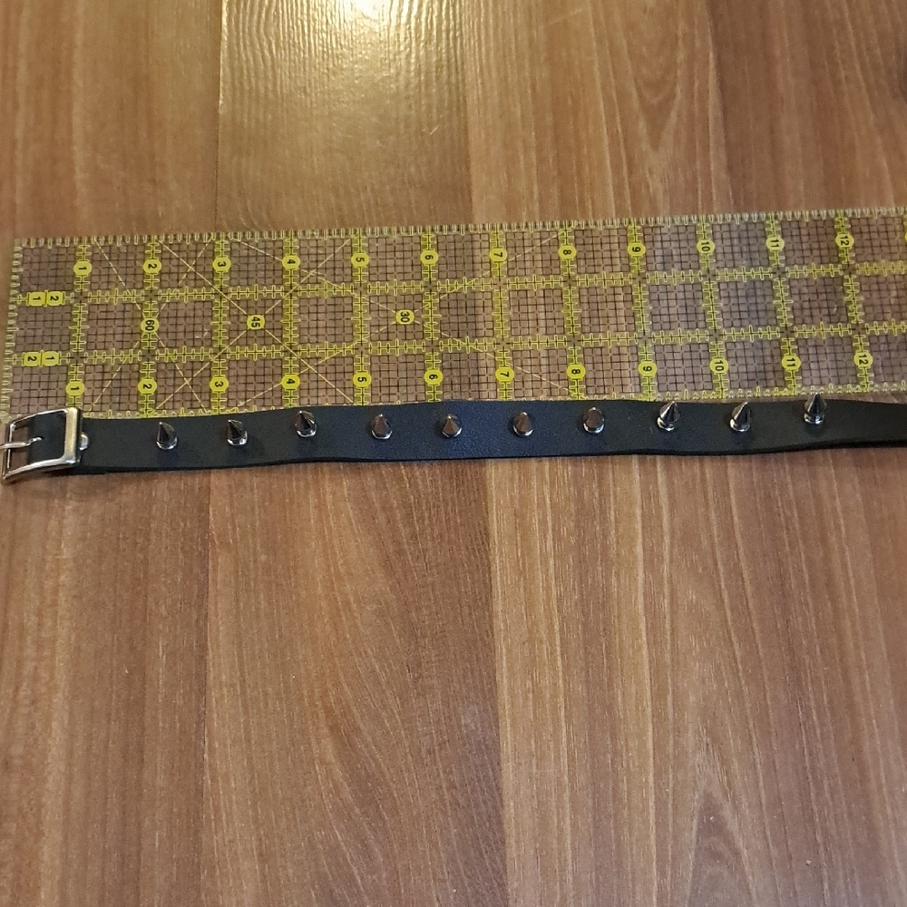 Studded Black Leather Dog Collar - Picture 2 of 5